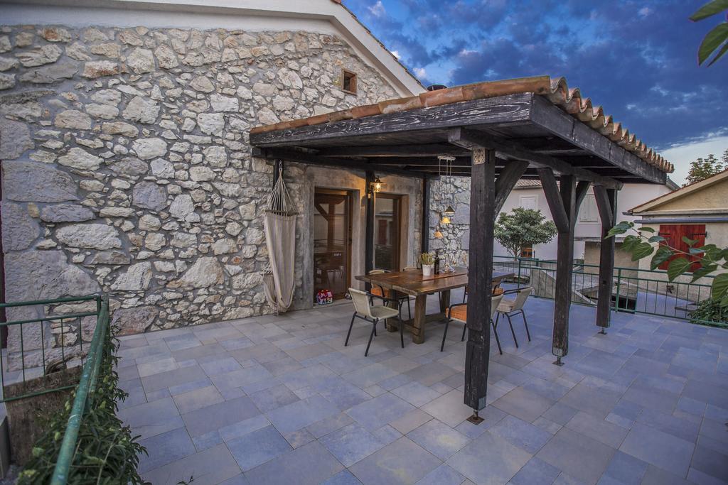 Apartments Villa Kras Krk Malinska Eksteriør billede